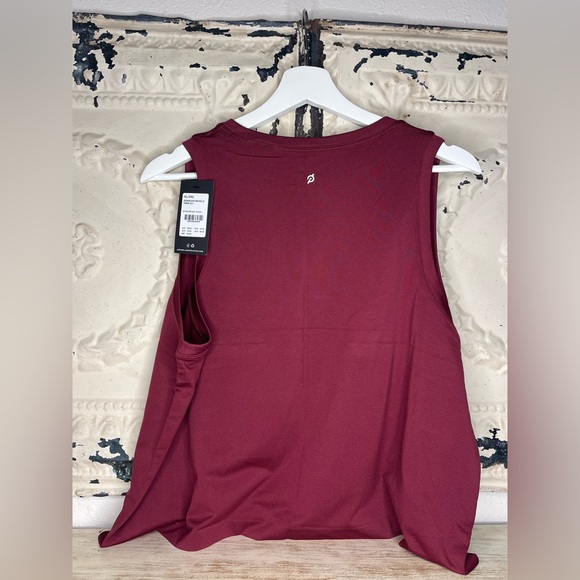 Peloton Seamless Muscle Tank - Picture 5 of 5